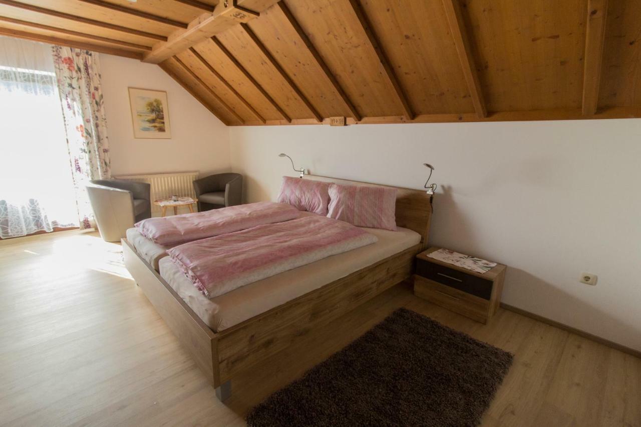 Ferienwohnung Claudia Faistenau Luaran gambar